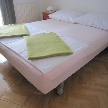 Apartment House Berry Primošten Екстериор снимка