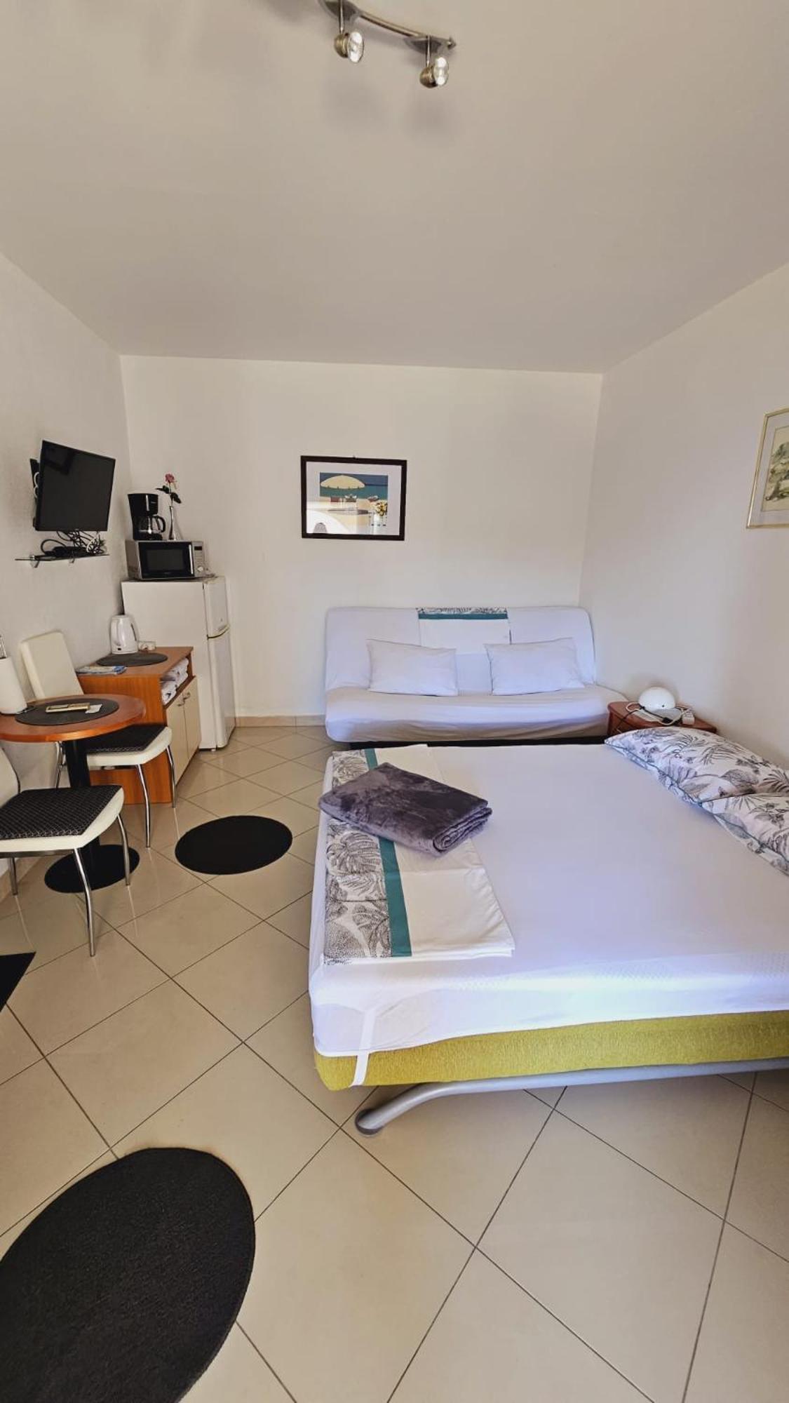Apartment House Berry Primošten Екстериор снимка