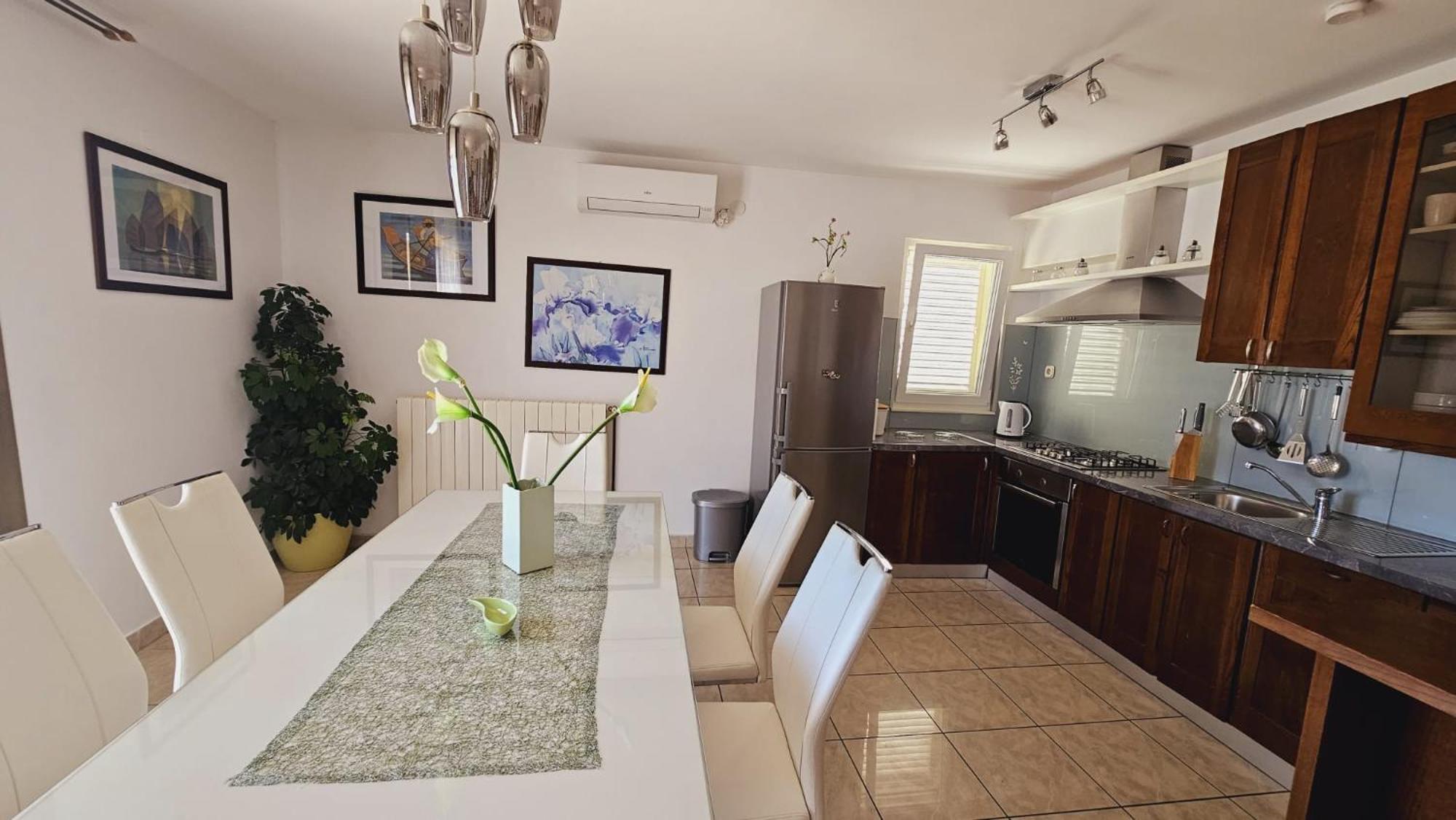 Apartment House Berry Primošten Екстериор снимка
